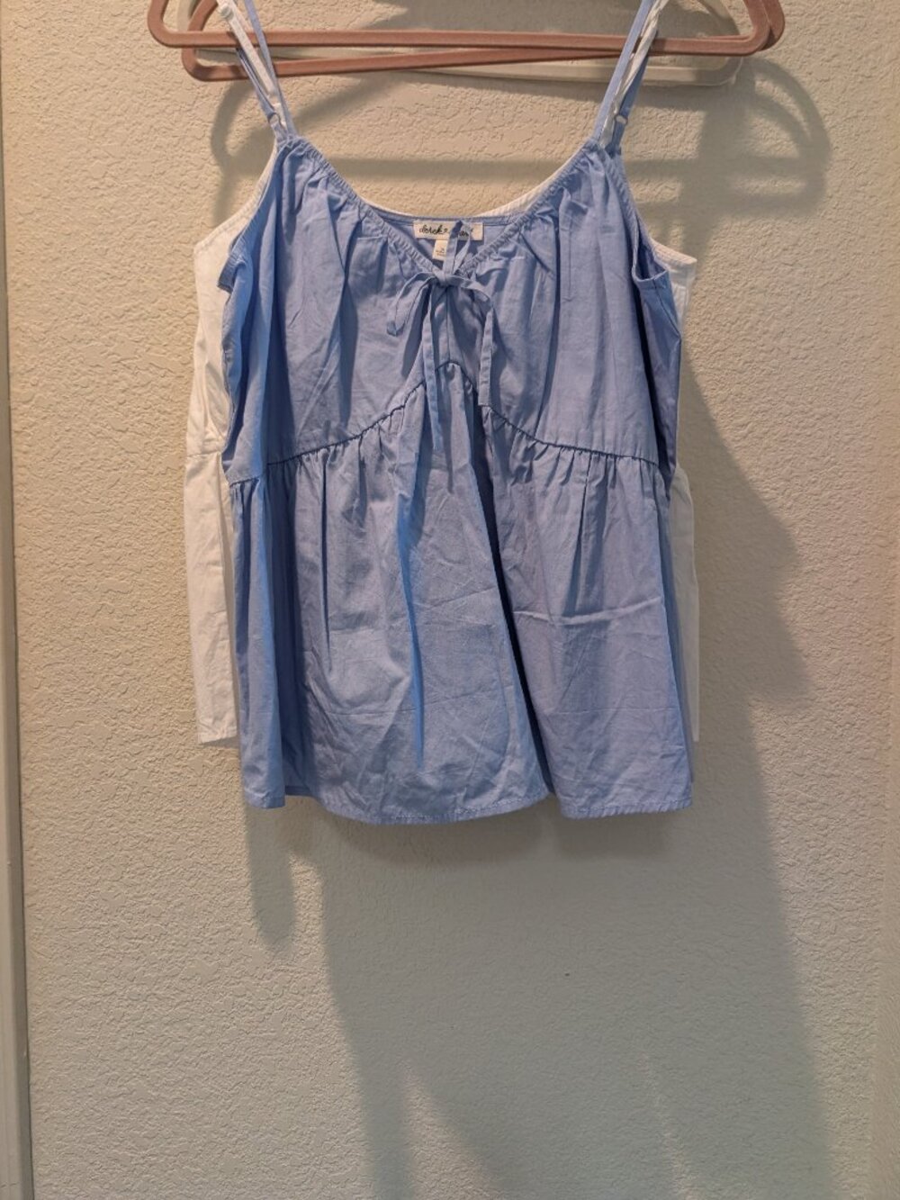 Women's tops